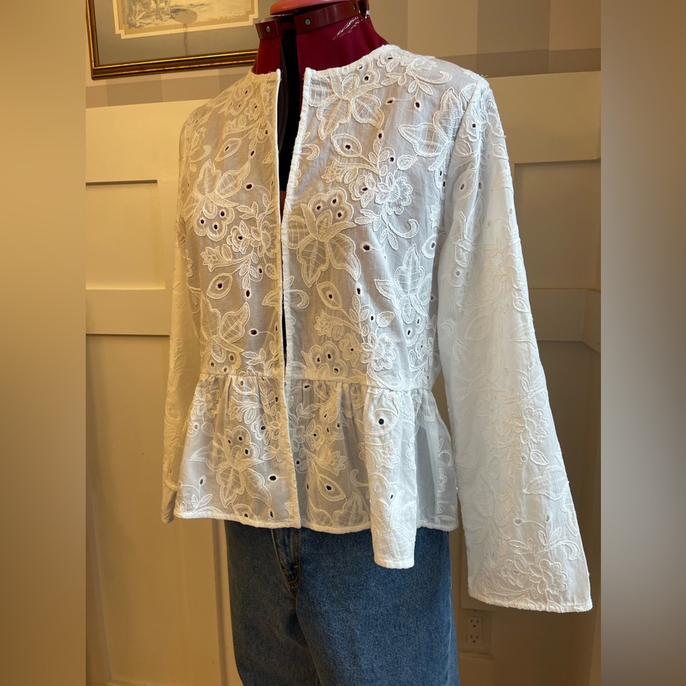 Zara White Eyelet Embroidered Peplum Blouse